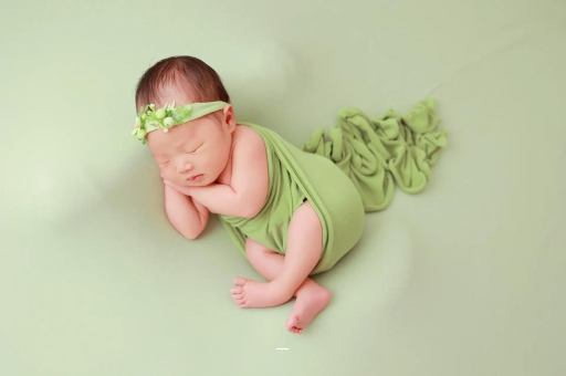 潮州宝宝下眼袋发青的原因